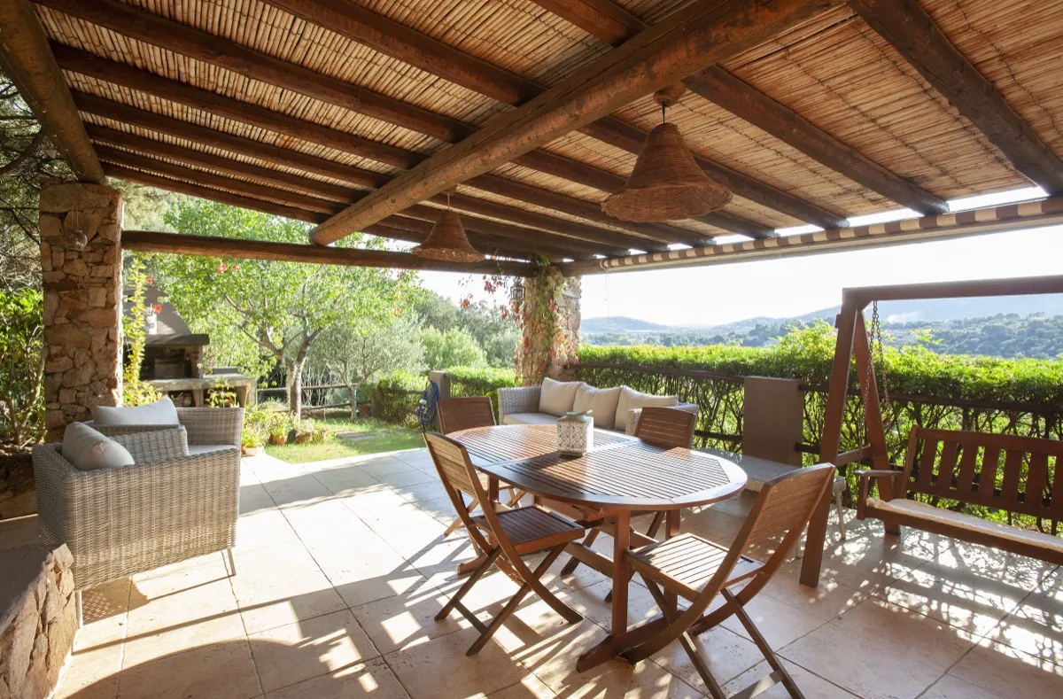 Pergola terrace with outdoor lounge