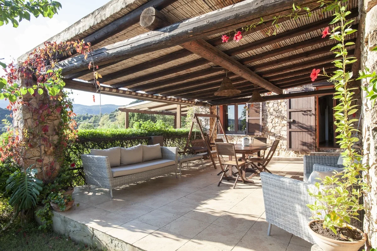 Rose pergola with garden lounge